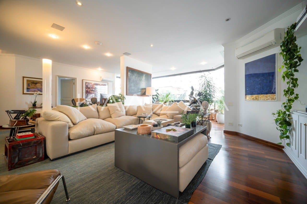 Tranquilidade e conforto são constantes neste apartamento em prédio com lazer no Itaim. - Foto 2