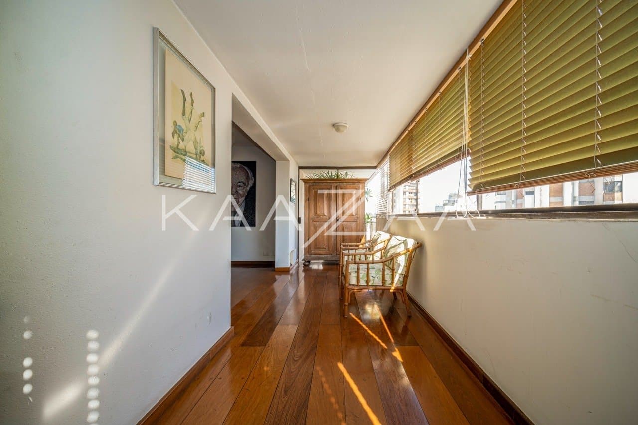 Apartamento elegante e rebuscado em Real Parque. Conforto de sobra para você e sua família. - Foto 4