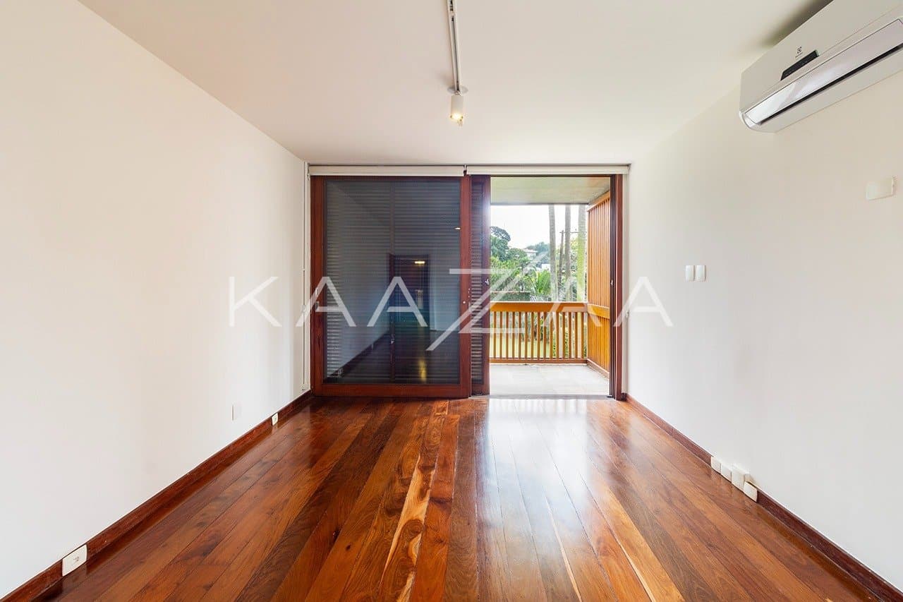 Amplitude e elegância nesta casa em Cidade Jardim. - Foto 14