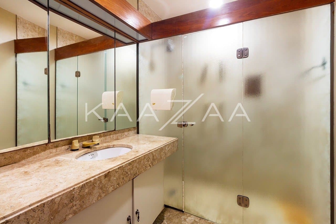 Amplitude e elegância nesta casa em Cidade Jardim. - Foto 20