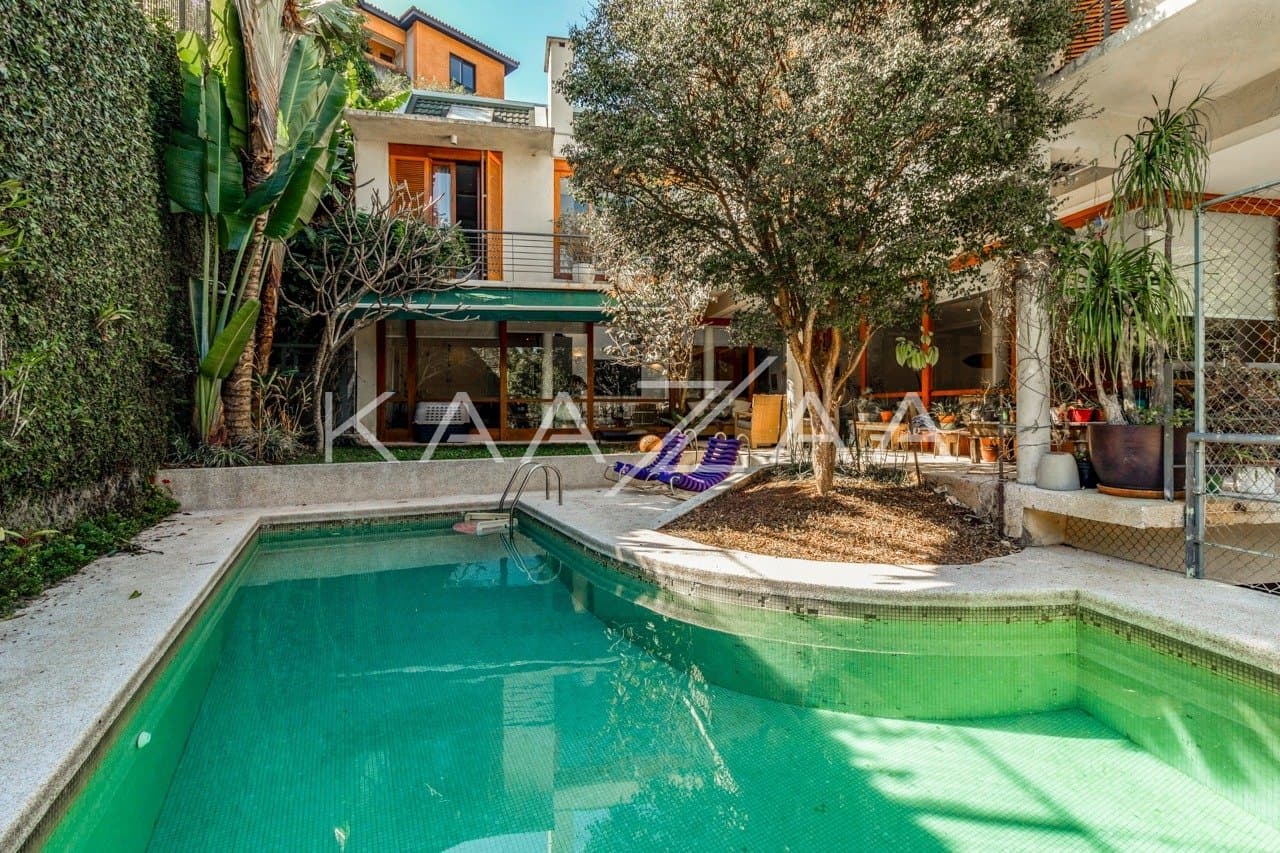 Casa ensolarada com vista arborizada em Alto de Pinheiros. - Foto 2