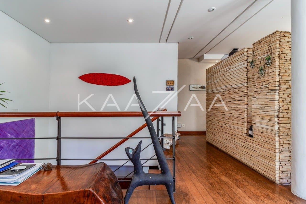 Casa ensolarada com vista arborizada em Alto de Pinheiros. - Foto 14