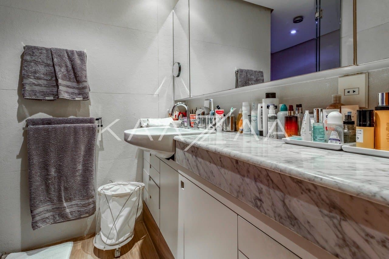 Casa ensolarada com vista arborizada em Alto de Pinheiros. - Foto 21