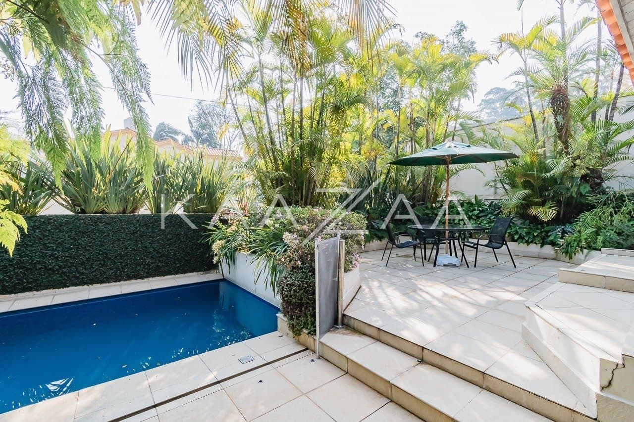 Conforto e natureza nesta casa em rua fechada em Cidade Jardim. - Foto 1