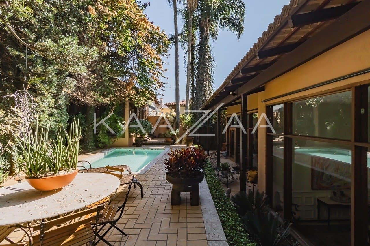 Viver em harmonia: casa com natureza e conforto no Jardim Guedala. - Foto 2