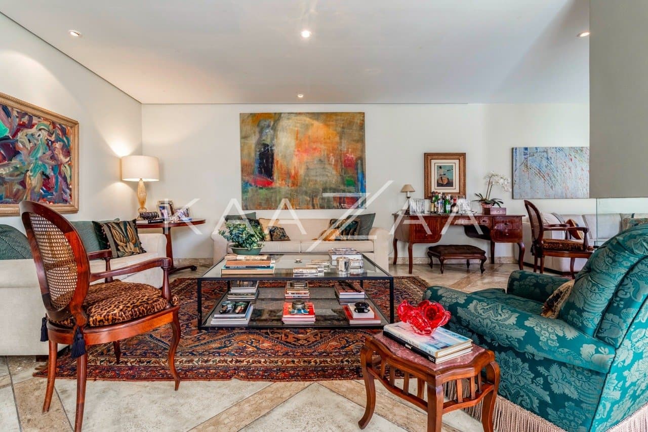 Casa contemporânea com design de Ugo Di Pace perto do Parque Ibirapuera. - Foto 1