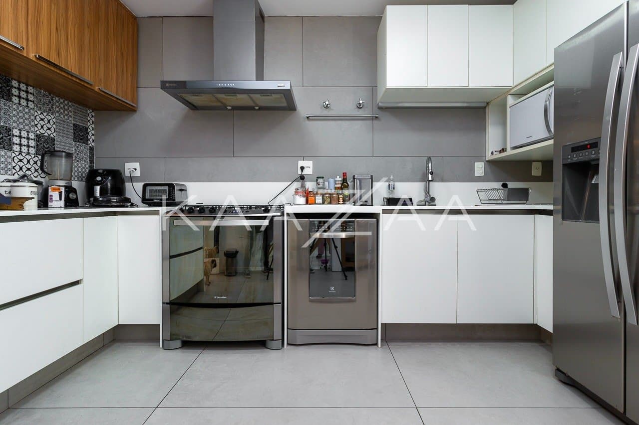 Apartamento perto do parque, em prédio com lazer em Alto de Pinheiros. - Foto 11