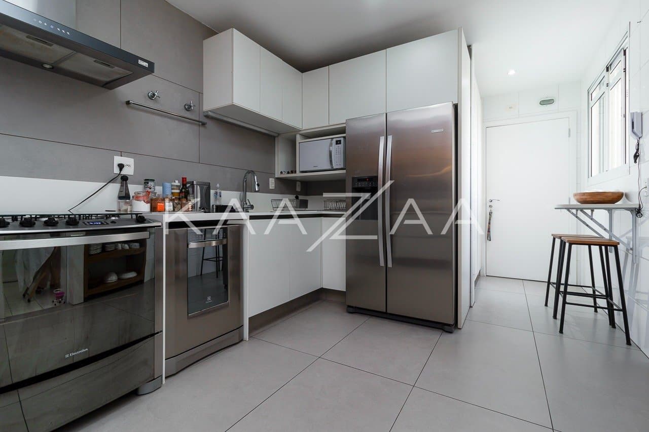 Apartamento perto do parque, em prédio com lazer em Alto de Pinheiros. - Foto 12