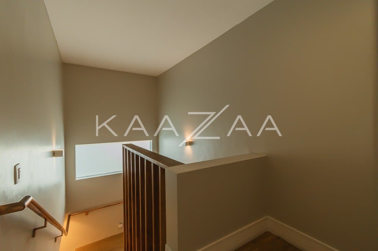 Casa charmosa localizada em rua desejada de Alto de Pinheiros. - Foto 12