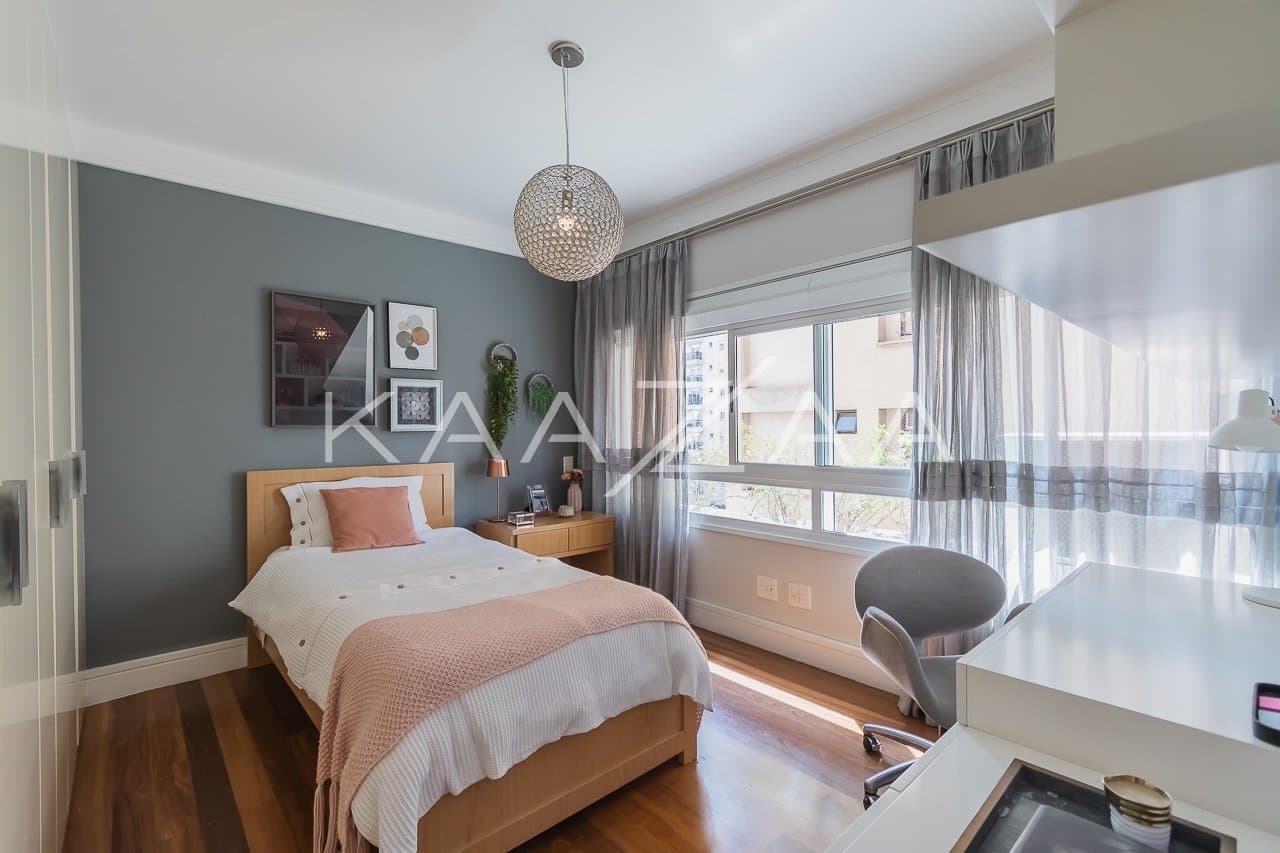 Harmonia clássica e moderna neste apartamento em Moema. - Foto 16