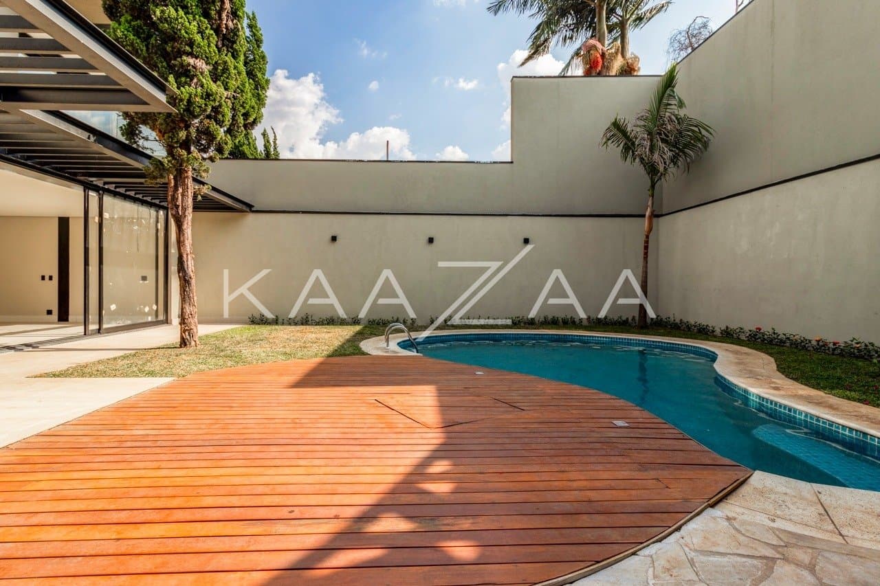 Casa contemporânea com jardim e elevador, no Jardim Paulista. - Foto 3