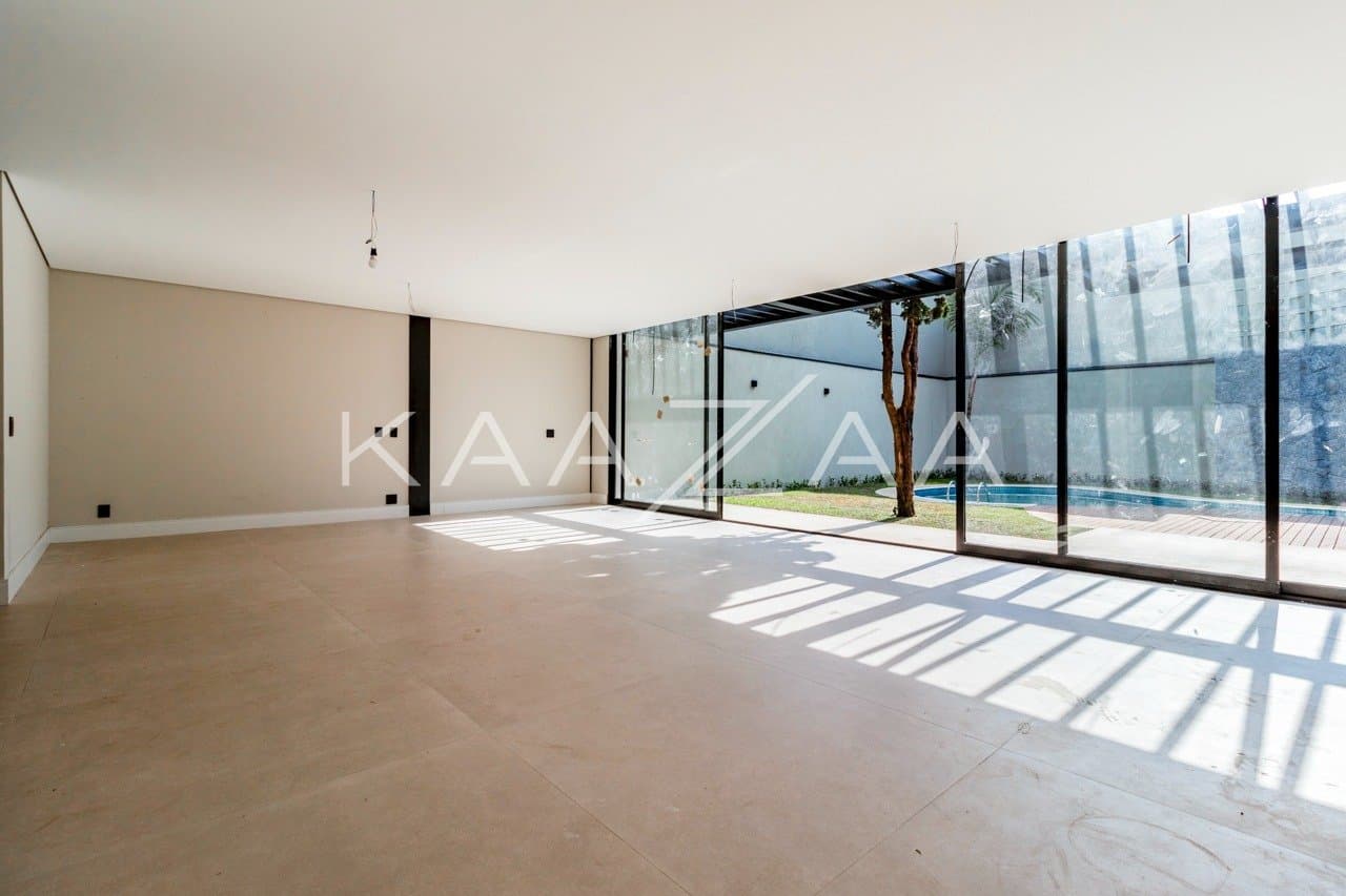 Casa contemporânea com jardim e elevador, no Jardim Paulista. - Foto 5