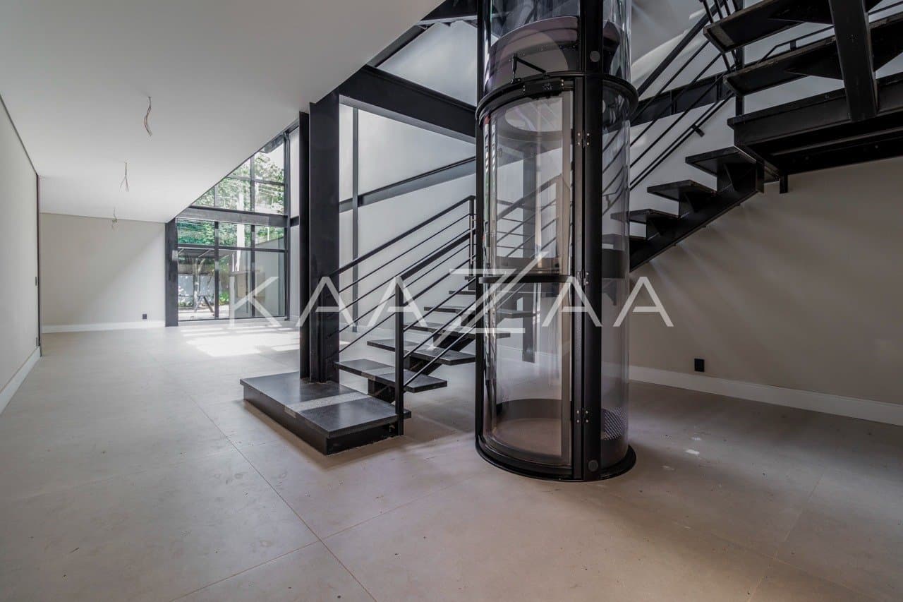 Casa contemporânea com jardim e elevador, no Jardim Paulista. - Foto 10