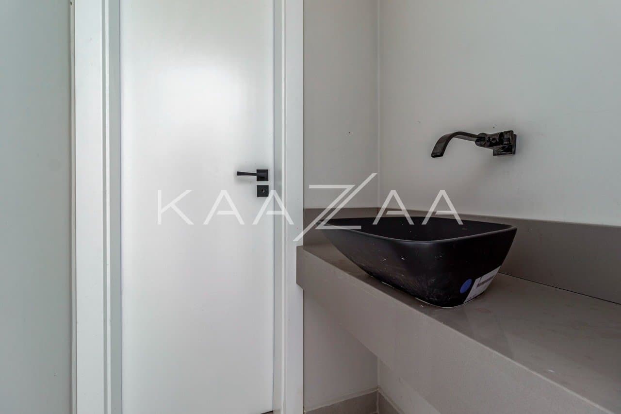 Casa contemporânea com jardim e elevador, no Jardim Paulista. - Foto 11