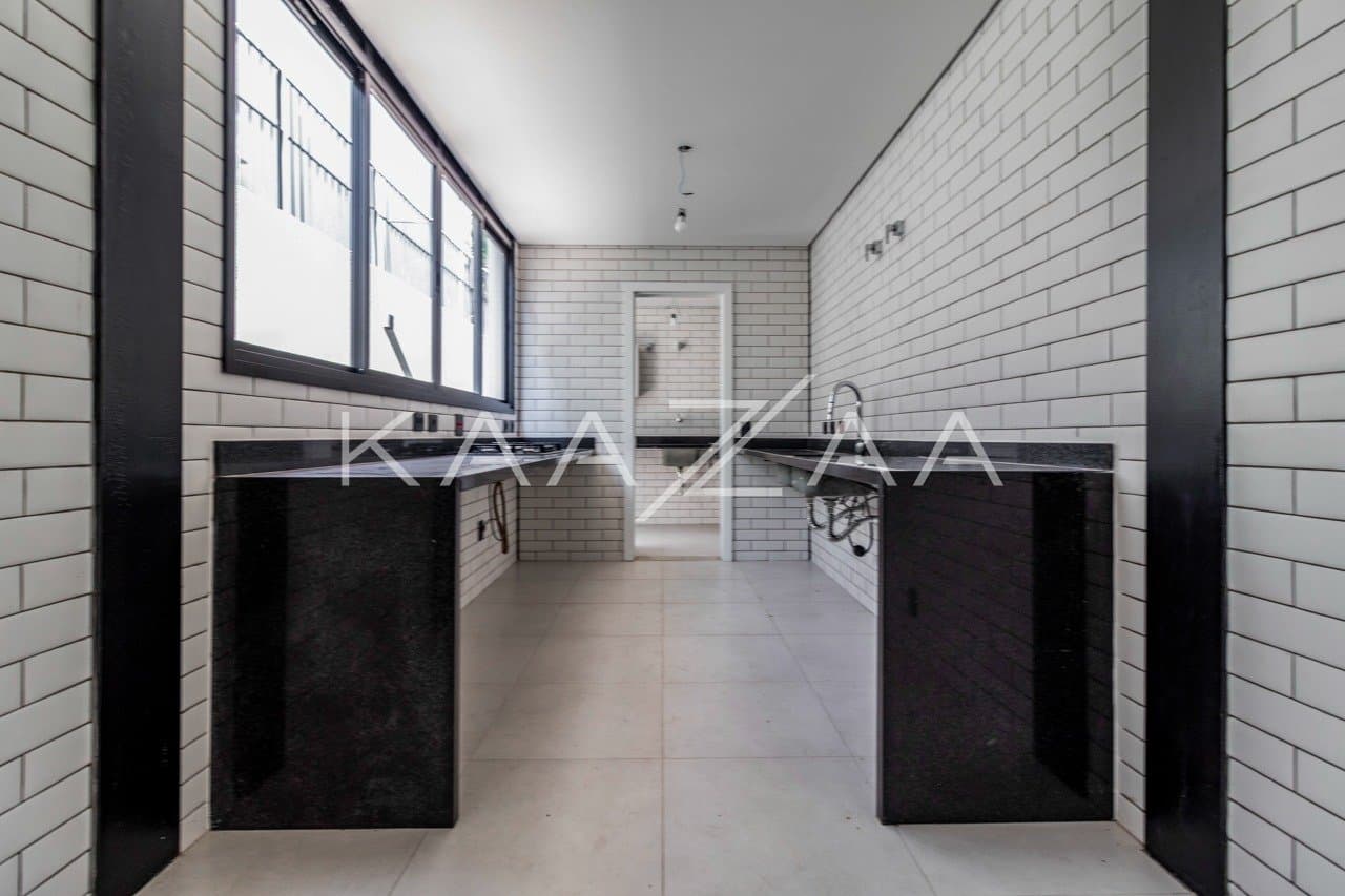 Casa contemporânea com jardim e elevador, no Jardim Paulista. - Foto 12