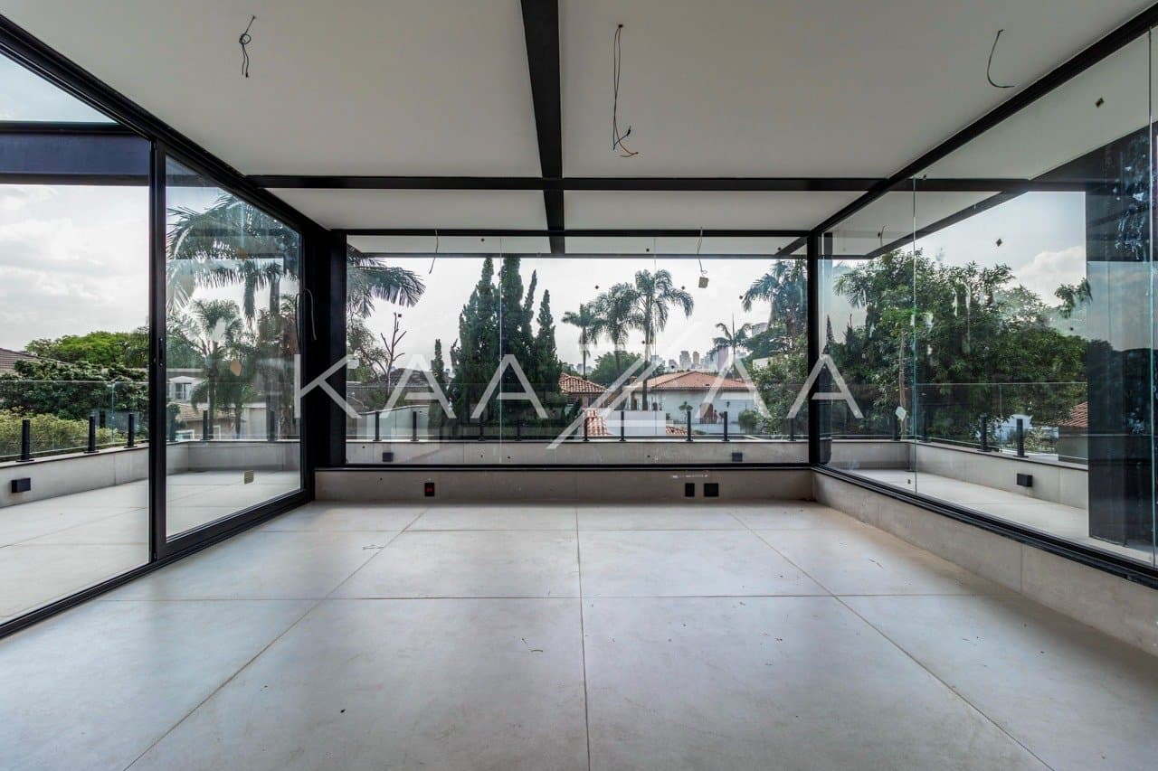 Casa contemporânea com jardim e elevador, no Jardim Paulista. - Foto 24