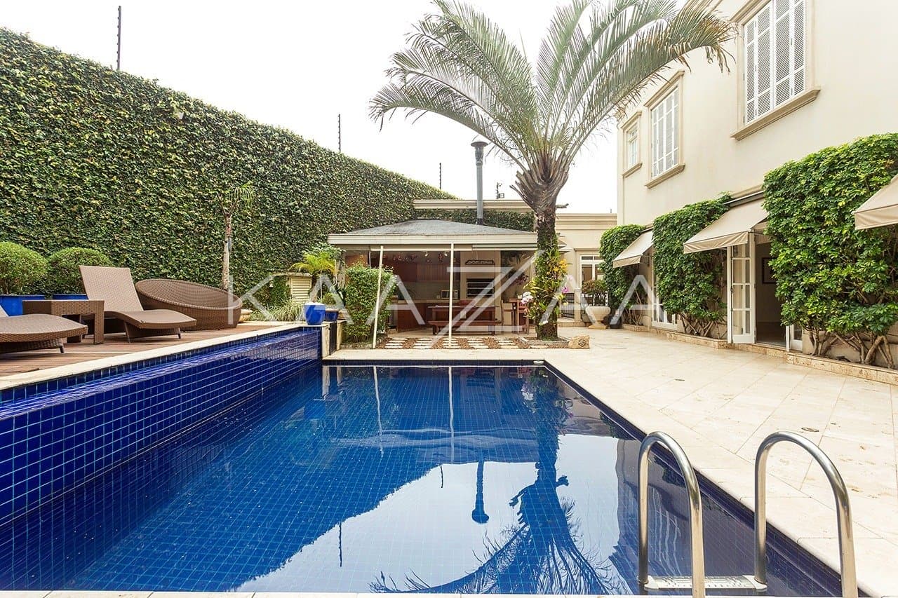 Casa magnífica perto da praça, em Alto de Pinheiros. - Foto 2