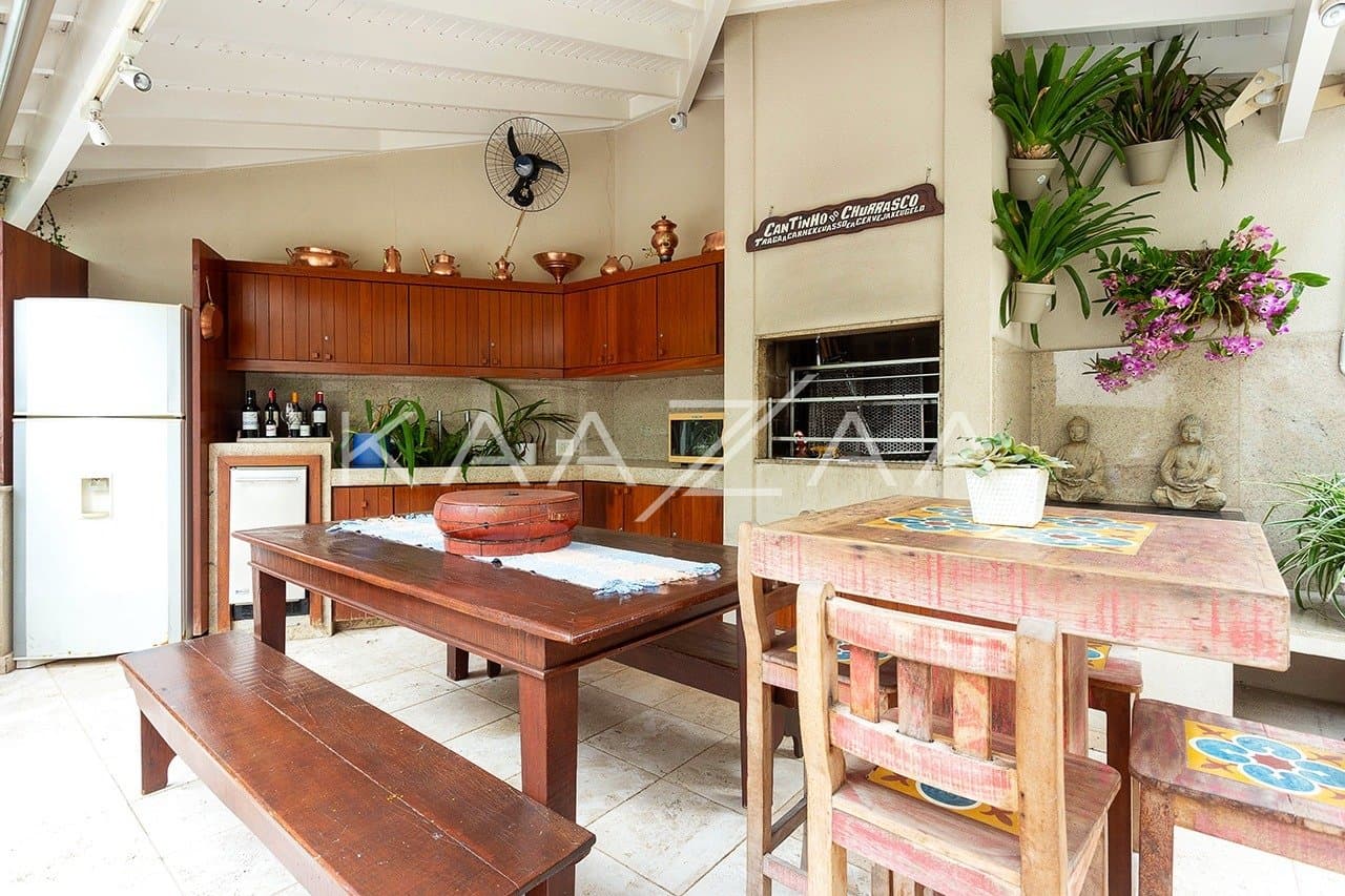 Casa magnífica perto da praça, em Alto de Pinheiros. - Foto 5