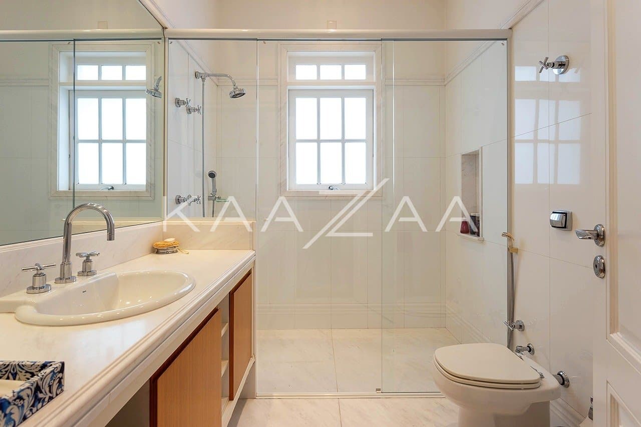 Casa magnífica perto da praça, em Alto de Pinheiros. - Foto 24