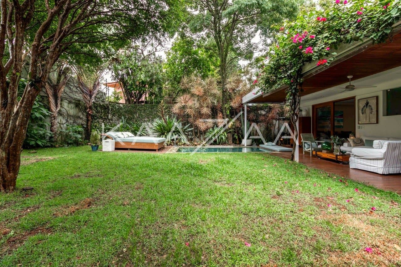 Casa em Alto de Pinheiros. - Foto 2