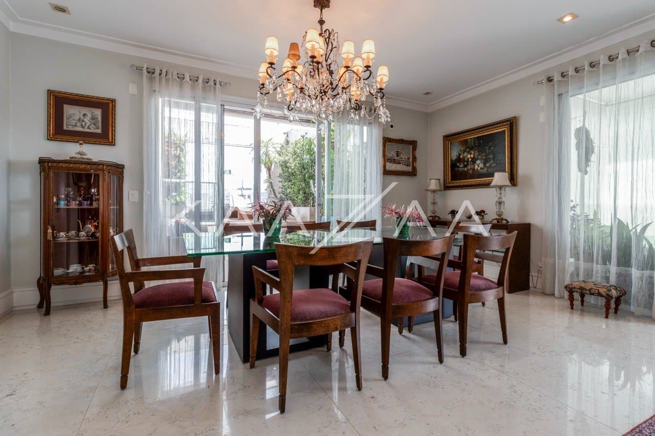 Rodeado de elegância, este apartamento em Moema tem localização cobiçada ao lado do Parque Ibirapuera. - Foto 12