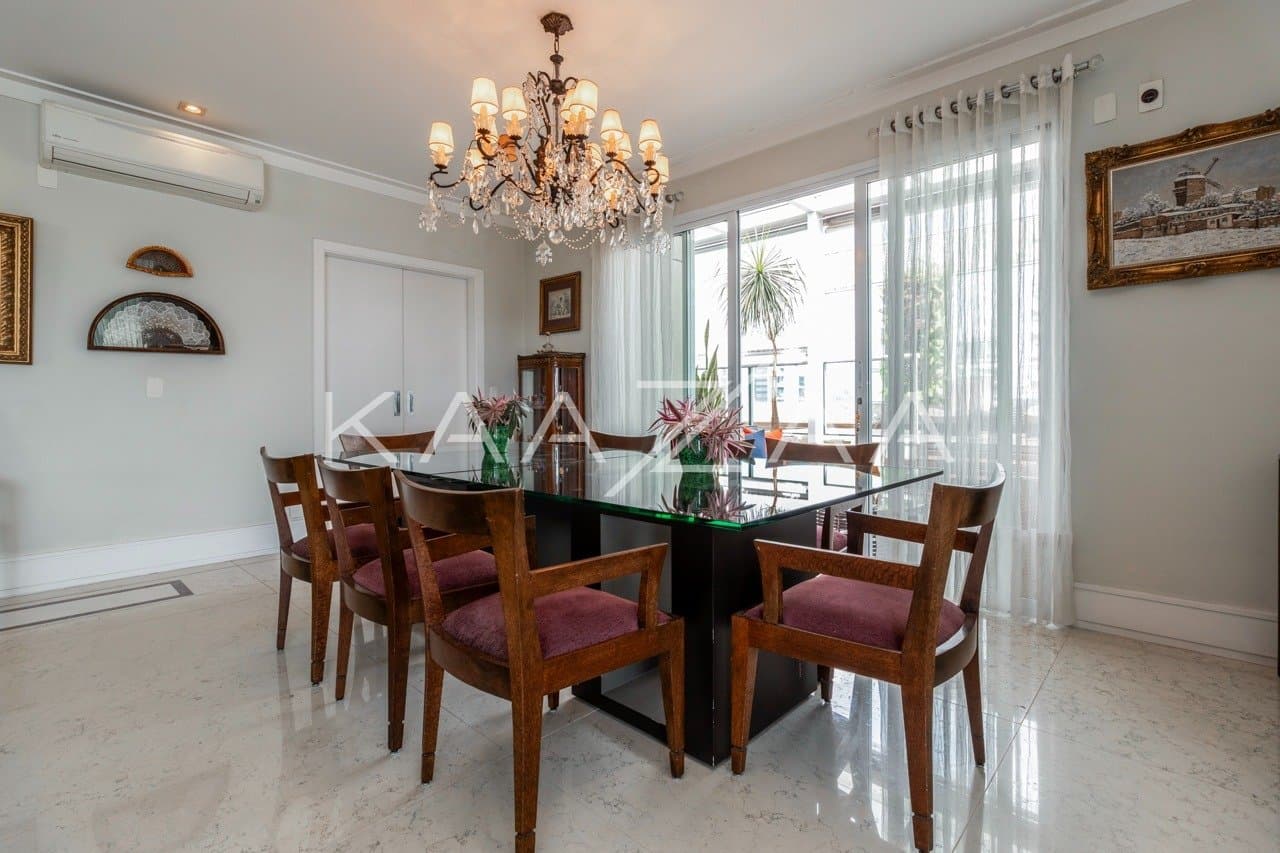 Rodeado de elegância, este apartamento em Moema tem localização cobiçada ao lado do Parque Ibirapuera. - Foto 13