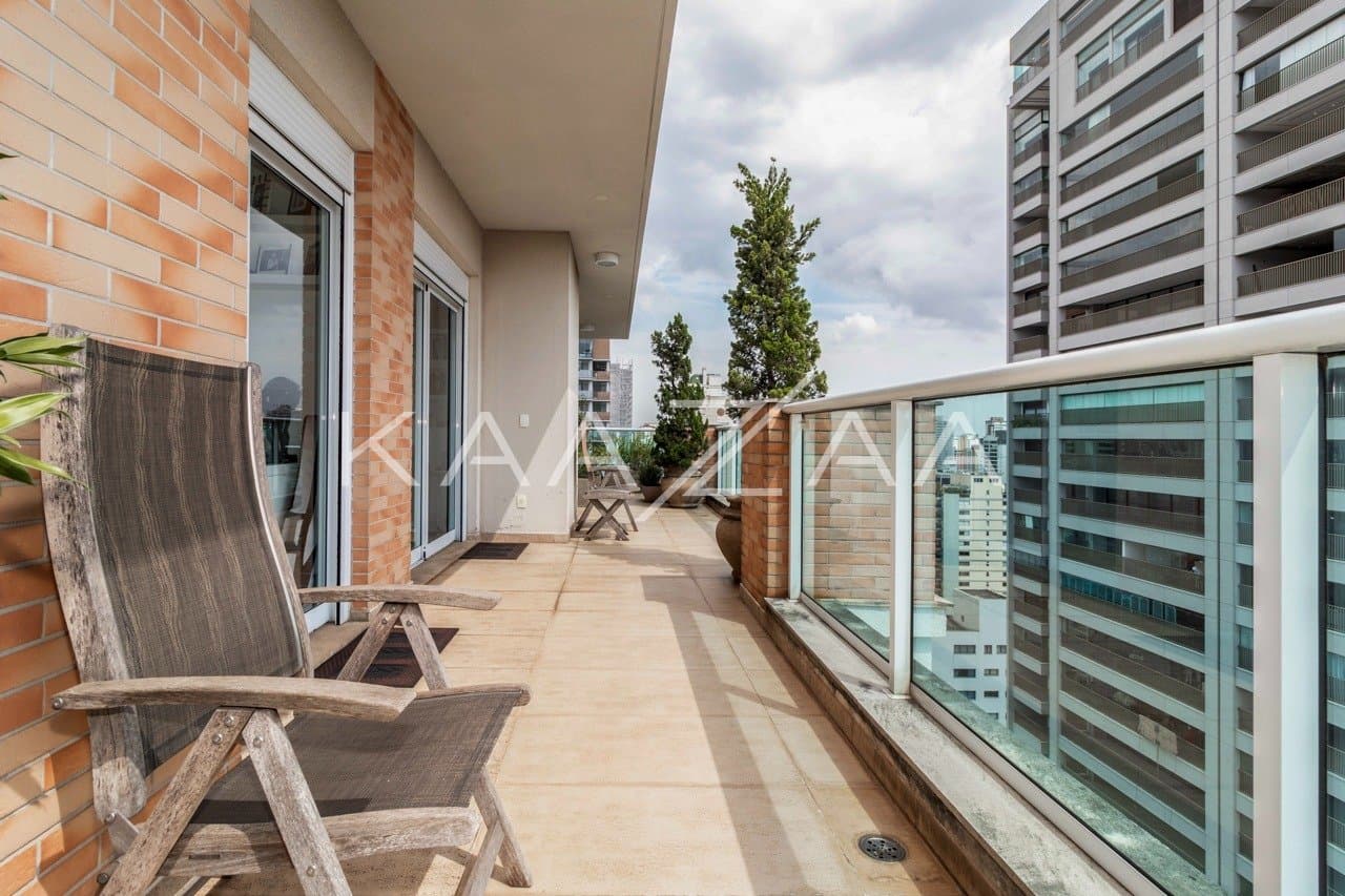 Rodeado de elegância, este apartamento em Moema tem localização cobiçada ao lado do Parque Ibirapuera. - Foto 27