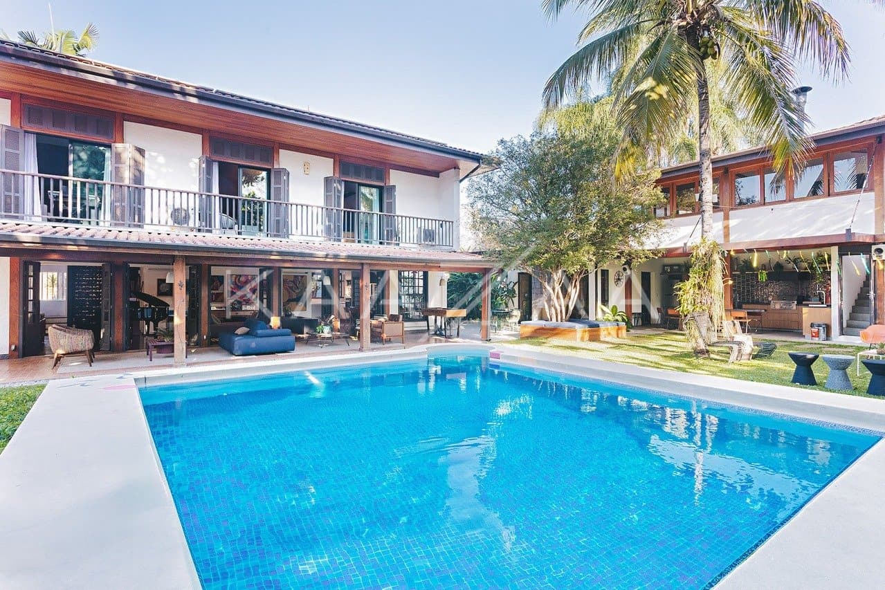 Casa em Alto de Pinheiros - Foto 1