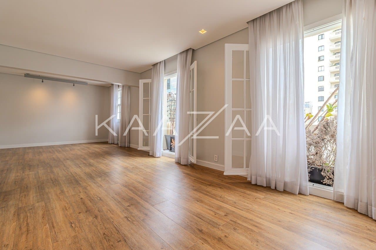 Apartamento no Jardins - Foto 1