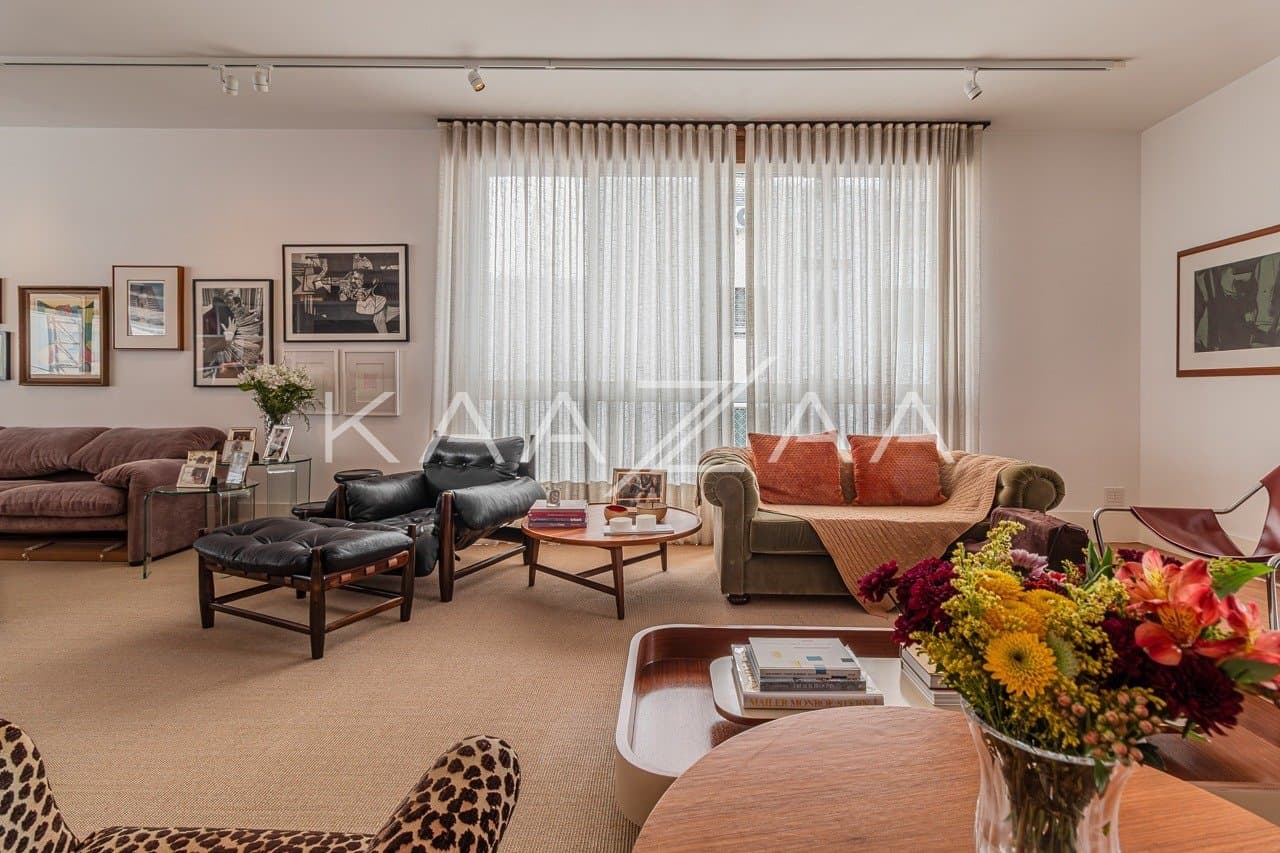 Apartamento reformadíssimo e semimobiliado para locação. No privilégio do coração dos Jardins. - Foto 1